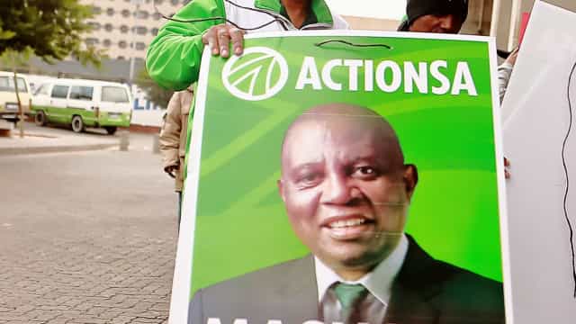 Novo partido explora discurso anti-imigração na África do Sul