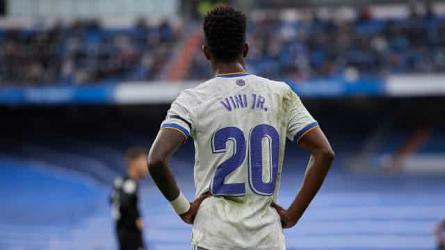 Éder Militão faz no fim e salva Real Madrid de 1ª derrota para Elche no Bernabéu