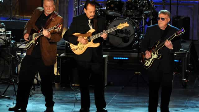 Morre Don Wilson, guitarrista fundador da banda The Ventures