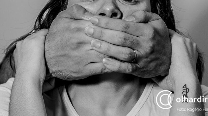 Garimpeiro tenta estuprar mulher após ameaçar matá-la com punhal em Peixoto de Azevedo