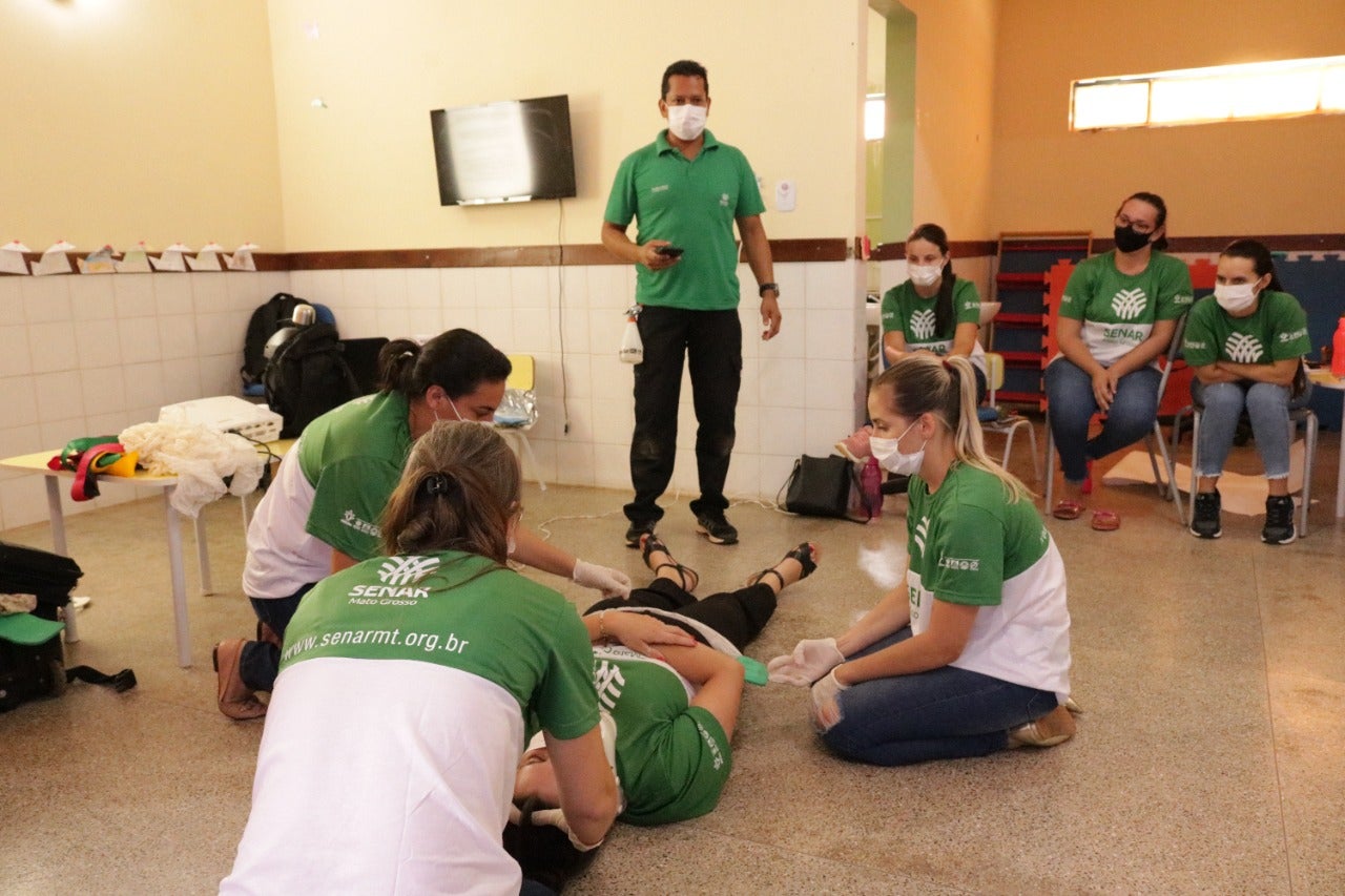 Profissionais da Educação de Guarantã do Norte receberam curso de Primeiros socorros