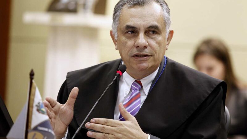Humberto Bosaipo contesta acusações de Riva e defesa pede acesso à delação premiada antes de oitiva de delator