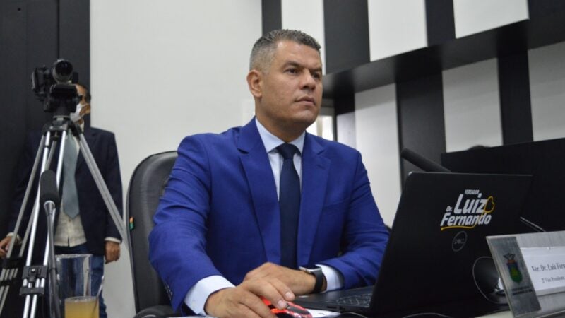 Dr. Luiz Fernando vota favorável a reajuste salarial dos agentes de saúde