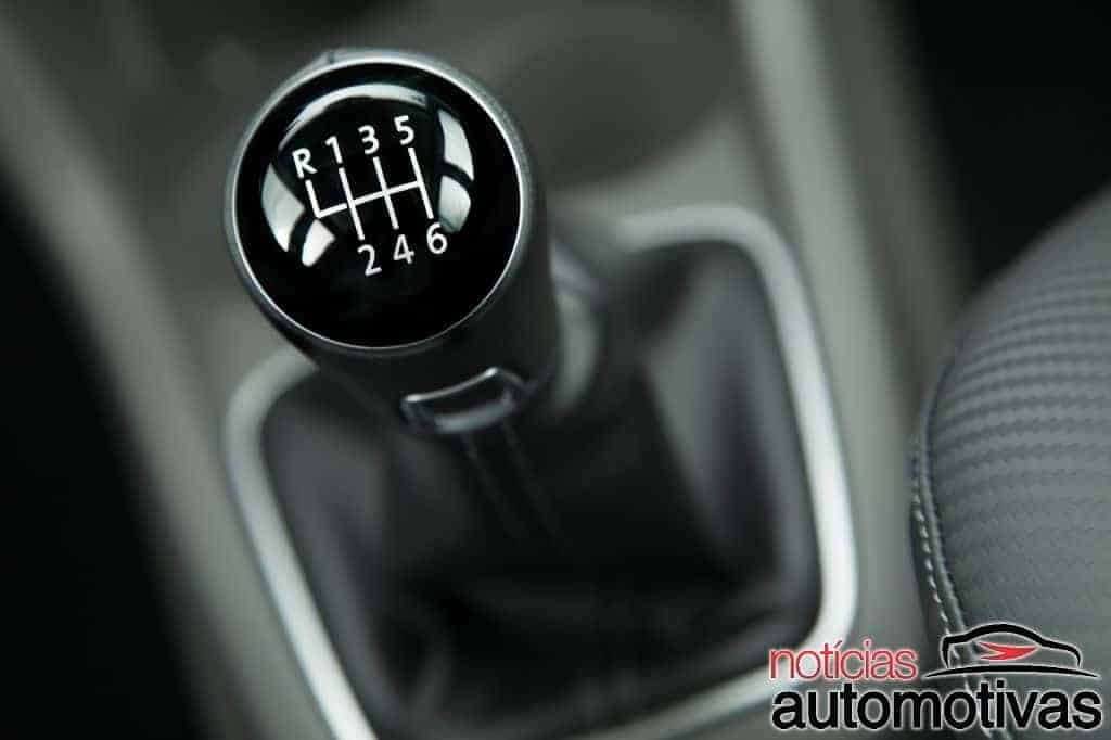 Carro elétrico manual? Toyota patenteia velho câmbio