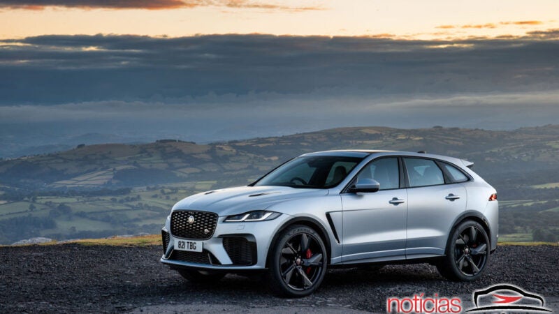 Jaguar F-Pace SVR 2022 chega novidades por R$ 793.150