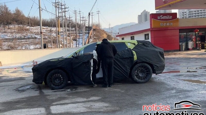 Lotus Type 132 é flagrado pela primeira vez na China