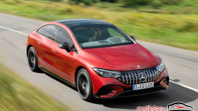 Mercedes-AMG EQE traz a esportividade elétrica ao luxo