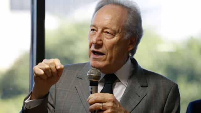 Lewandowski proíbe governo de utilizar Disque 100 contra vacina da covid-19