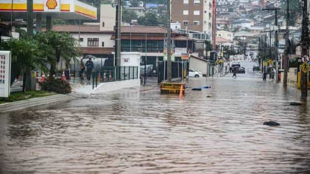 São Paulo já contabiliza 28 mortes causadas pelas chuvas