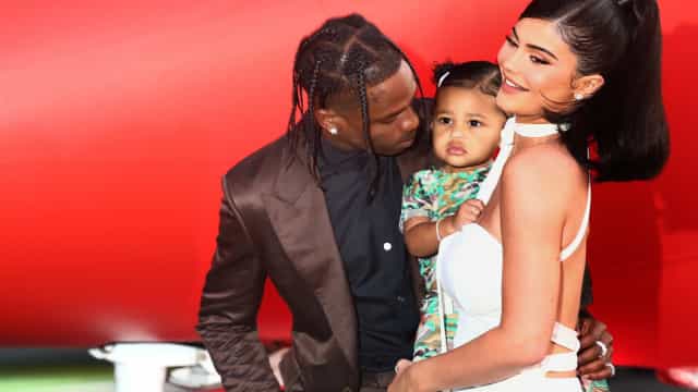 Kylie Jenner anuncia nascimento de segundo filho com Travis Scott