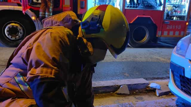 Bailarinos afirmam que fogo em resort começou após uso de fogos de artifício