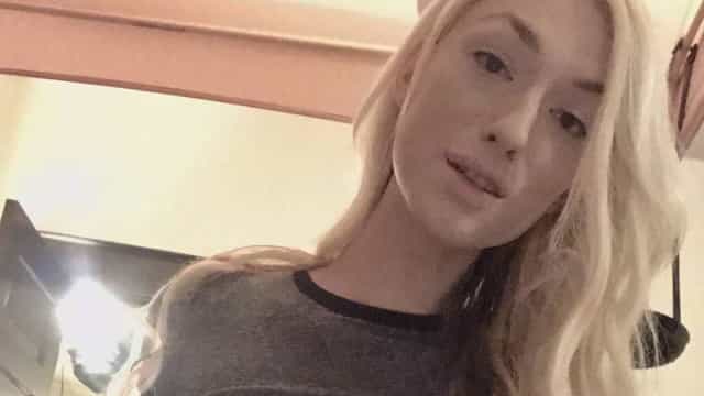 Estrela pornô Holly Parker morre aos 30 anos