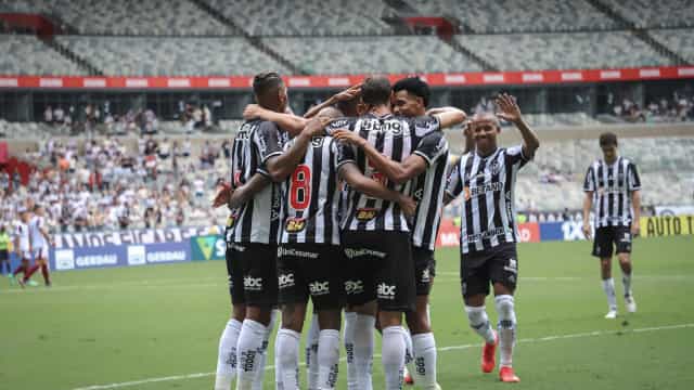 Godín marca na estreia, Hulk faz dois e Atlético Mineiro vence a Patrocinense