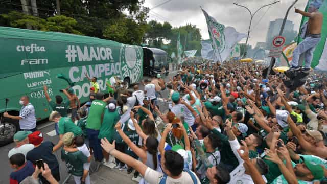 Torcedor morre baleado após jogo do Palmeiras; agente penitenciário é preso