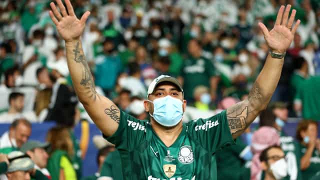 Fim da polêmica? Fifa reconhece mais uma vez mundial de 1951 do Palmeiras