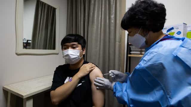 Coreia do Sul aprova vacina da Pfizer para crianças dos cinco aos 11 anos