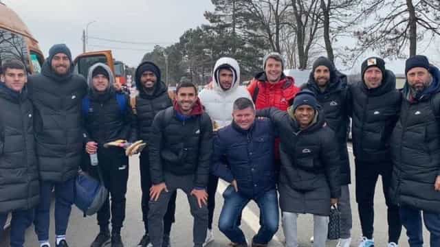 Jogadores conseguem deixar a Ucrânia e trio está de volta ao Brasil