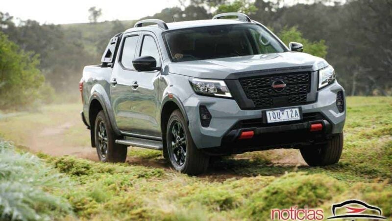 Nissan Frontier com cara nova aparecerá em abril