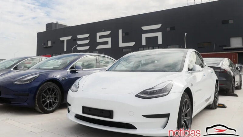 Tesla Model 2: Elon Musk diz que desenvolvido está suspenso