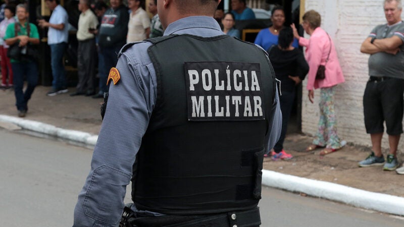 Adolescente membro de facção é executado a tiros durante fuga