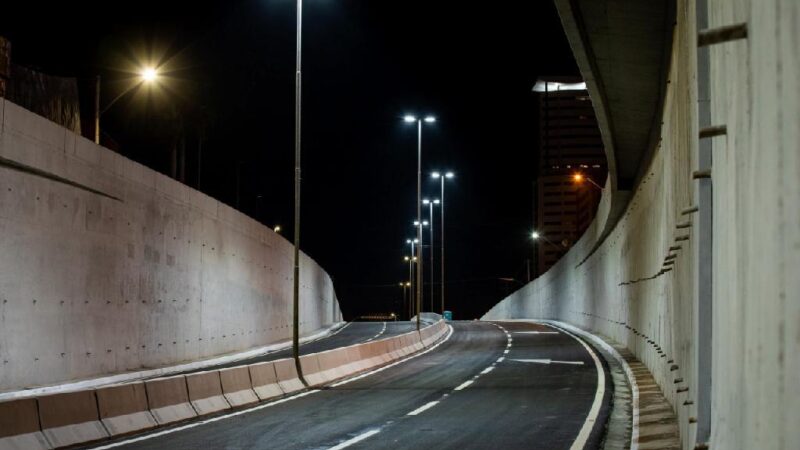 Governo assina contrato para iluminar todo Estado com lâmpadas de LED