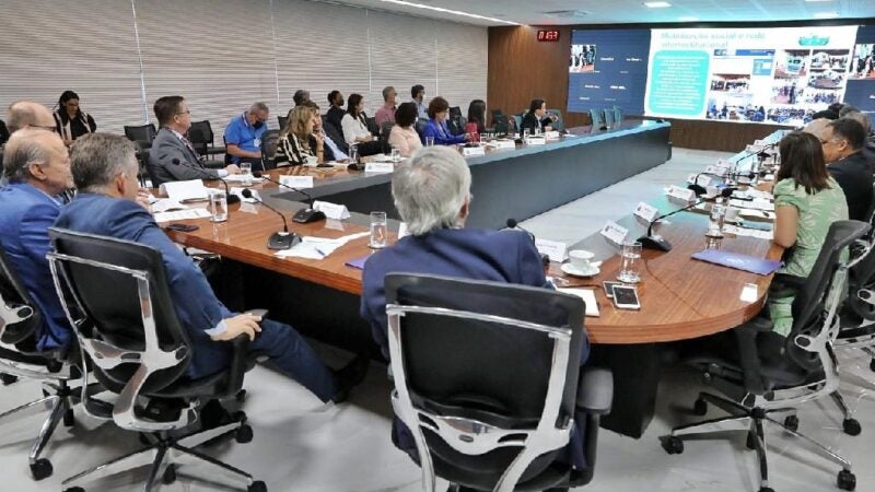 Embaixador da Finlândia destaca trabalho e “metas ambiciosas” do Governo de MT na preservação ambiental