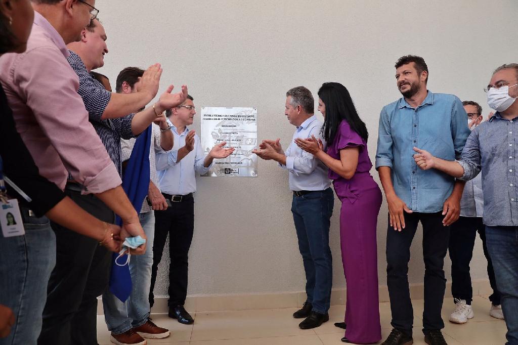 Governo de MT entrega escola técnica e já investiu R$ 251 milhões em 3 anos