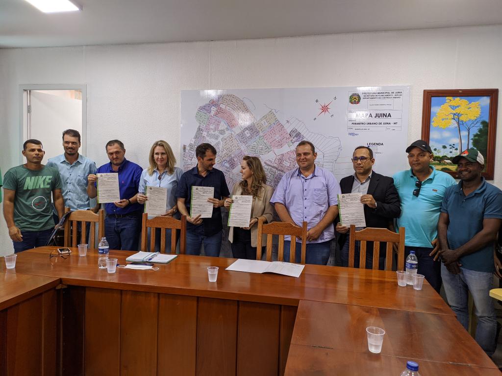 Sema entrega licenças ambientais para a construção de pontes pela Prefeitura de Juína