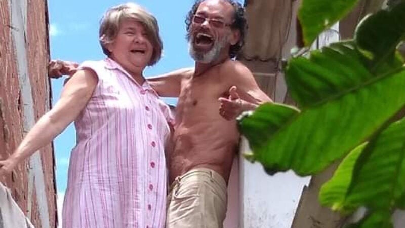 É Possível Sim! Idosa casa com amor da adolescência após quase 40 anos