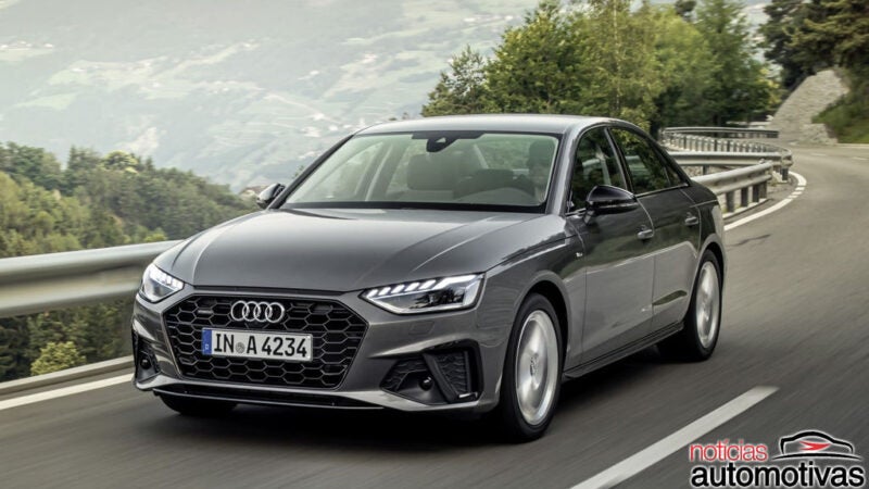 Audi A4 e A5 2022 partem de R$ 294.990 e R$ 351.990