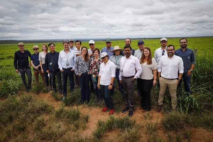 Diplomatas conhecem sistemas produtivos sustentáveis e eficientes em Campo Verde