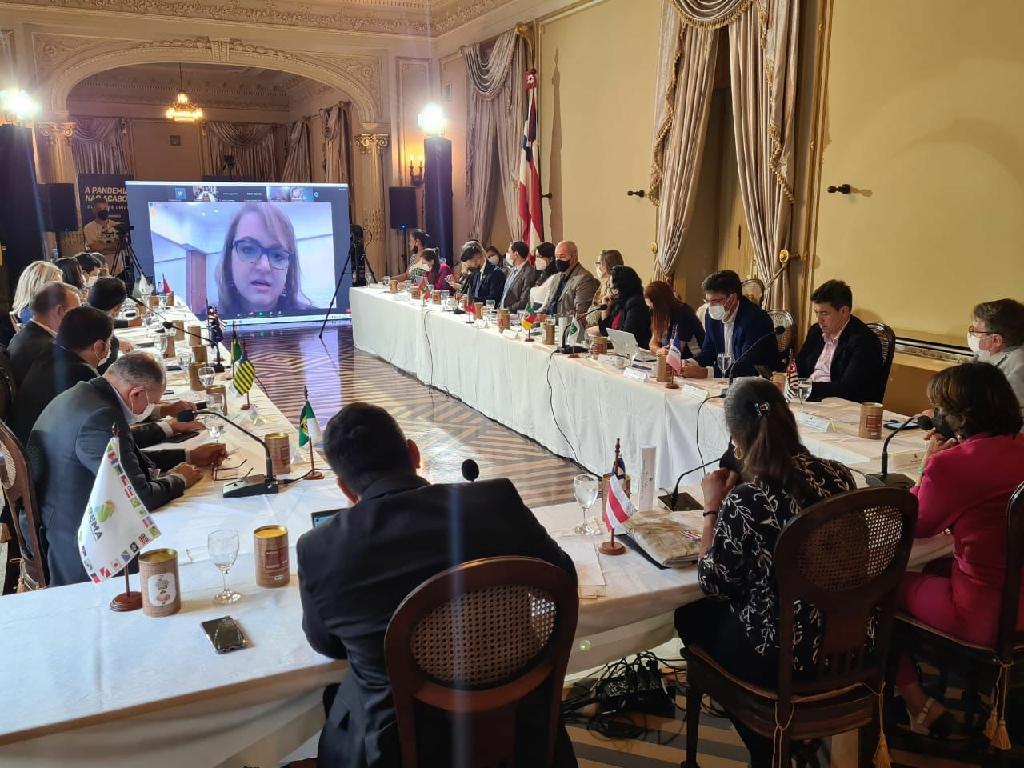 Sema discute licenciamento de empreendimentos minerários em reunião da Abema