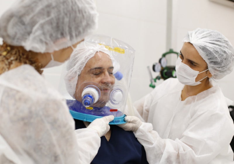 Capacete Elmo, do CE, é premiado no maior evento da América Latina