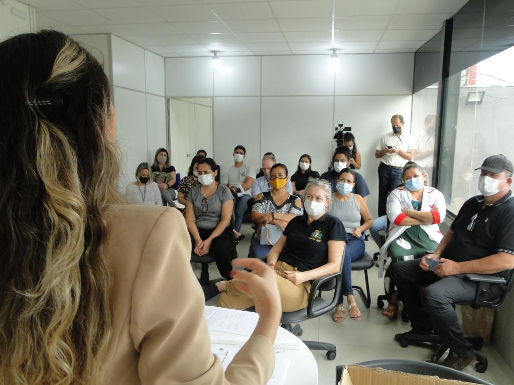 Servidores do IML são treinados para a coleta de material biológico em pessoas vivas