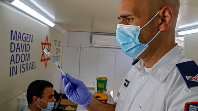 Identificados em Israel casos de Covid-19 de variante desconhecida