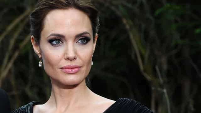 ‘Não podemos ser seletivos’, afirma Angelina Jolie sobre guerra no Iêmen