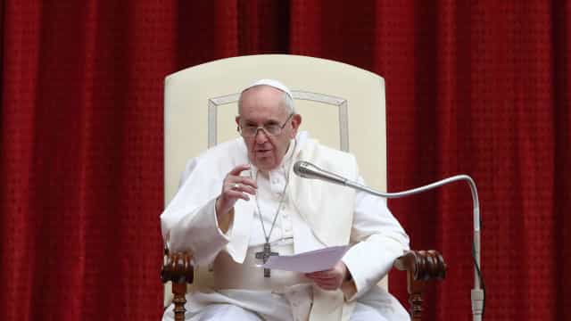 Guerra na Ucrânia: Papa alerta para ameaça de conflito global