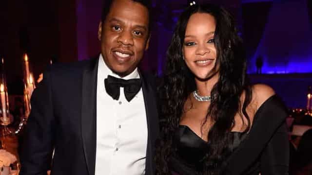 Astros e estrelas da música que descobriram outros artistas