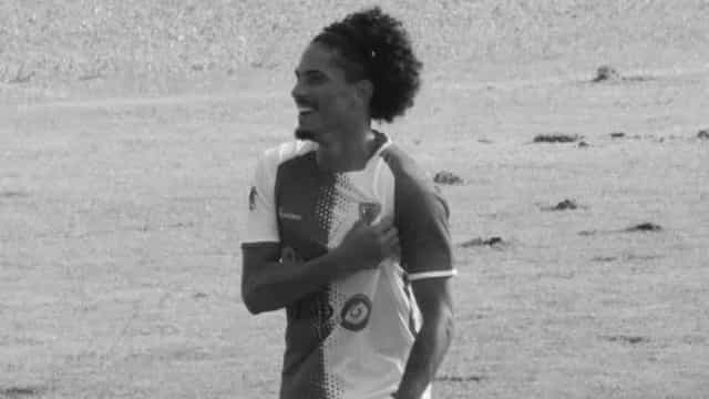 Jogador brasileiro morre na França após parada cardiorrespiratória