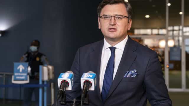 Chanceler da Ucrânia pede mais sanções contra a Rússia