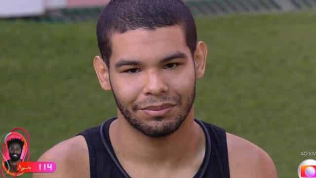 Eliminado do BBB 22, Vyni comenta sua saída, e fala sobre Arthur e Natália