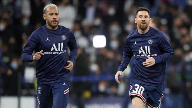 Neymar e Messi são vaiados por torcida do PSG contra o Bordeaux