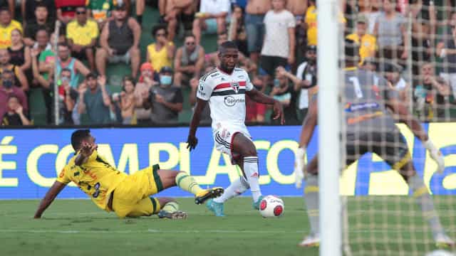 São Paulo faz 3 a 0 no Mirassol e garante primeiro lugar de grupo no Paulistão