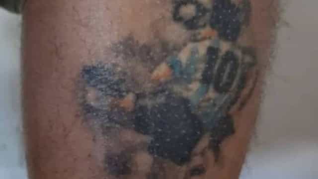 Tatuagem de Maradona livra jornalistas de apuros na guerra da Ucrânia