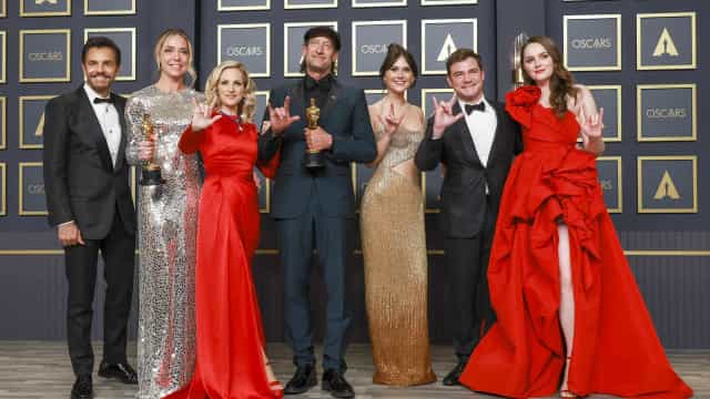 Oscar choca com tapa de Will Smith e premia ‘No Ritmo do Coração’