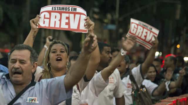 Greve de ônibus no Rio afeta passageiros e dificulta deslocamento nesta terça
