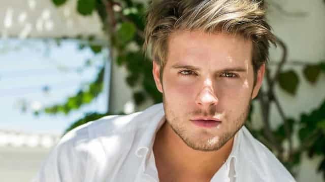 Daniel Lenhart assume namoro com homem e relata ataques a sua família