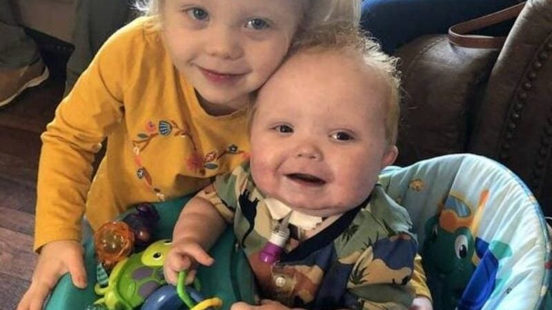 Transplante pioneiro de coração salva vida de bebê de 1 ano