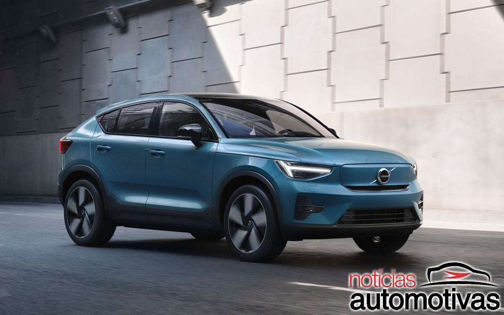 Volvo C40 ganha opção de um motor e XC40 novo visual