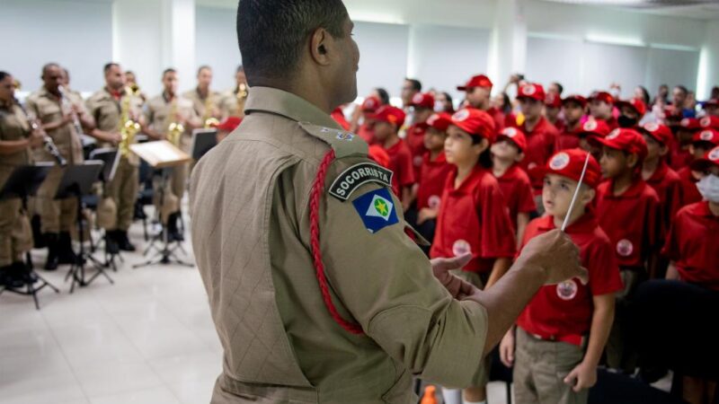 Projetos do Corpo de Bombeiros beneficia 140 crianças e adolescentes com atividades educativas e musicais